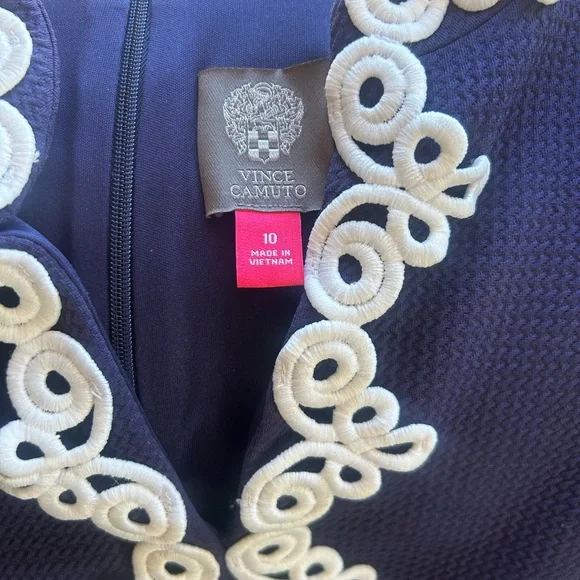 Vince Camuto Navy Sheath Dress with White Lace Front Trim - Picture 4 of 10